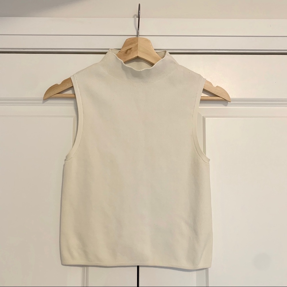 Babaton Mockneck Tanktop